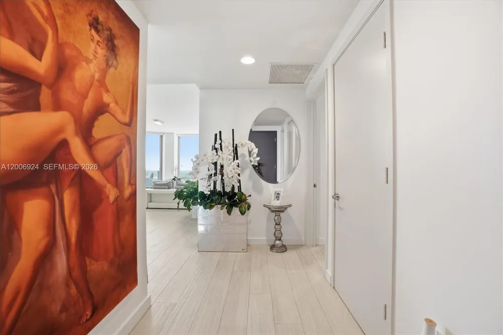 17301 Biscayne Blvd #1905 North Miami Beach, FL 33160