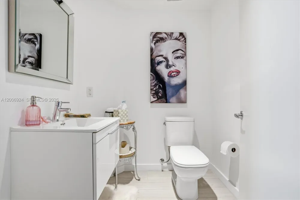 17301 Biscayne Blvd #1905 North Miami Beach, FL 33160