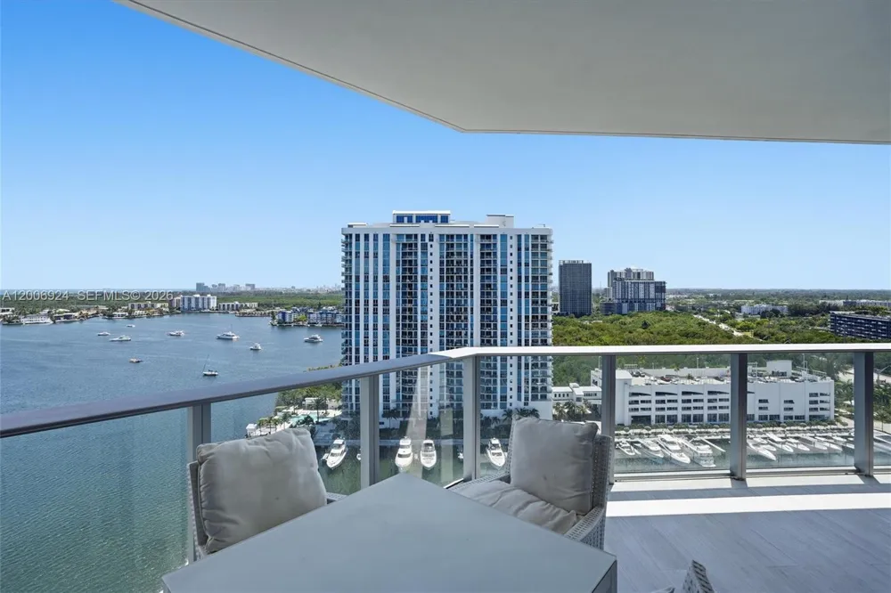 17301 Biscayne Blvd #1905 North Miami Beach, FL 33160