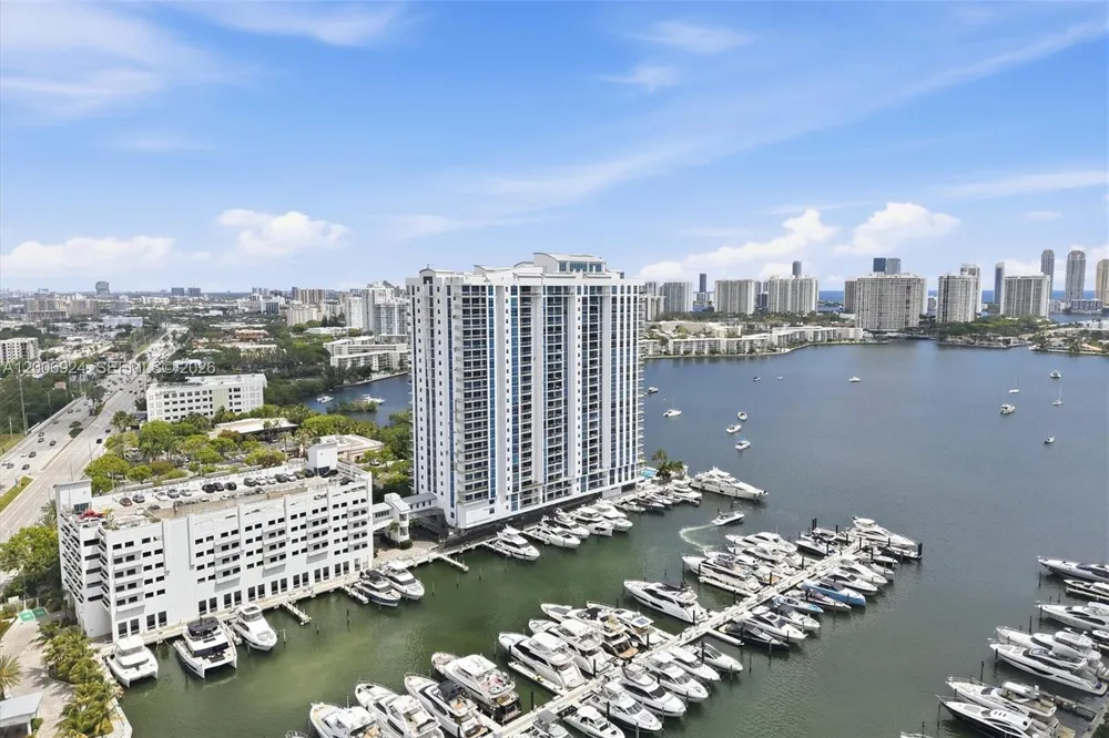 17301 Biscayne Blvd #1905 North Miami Beach, FL 33160