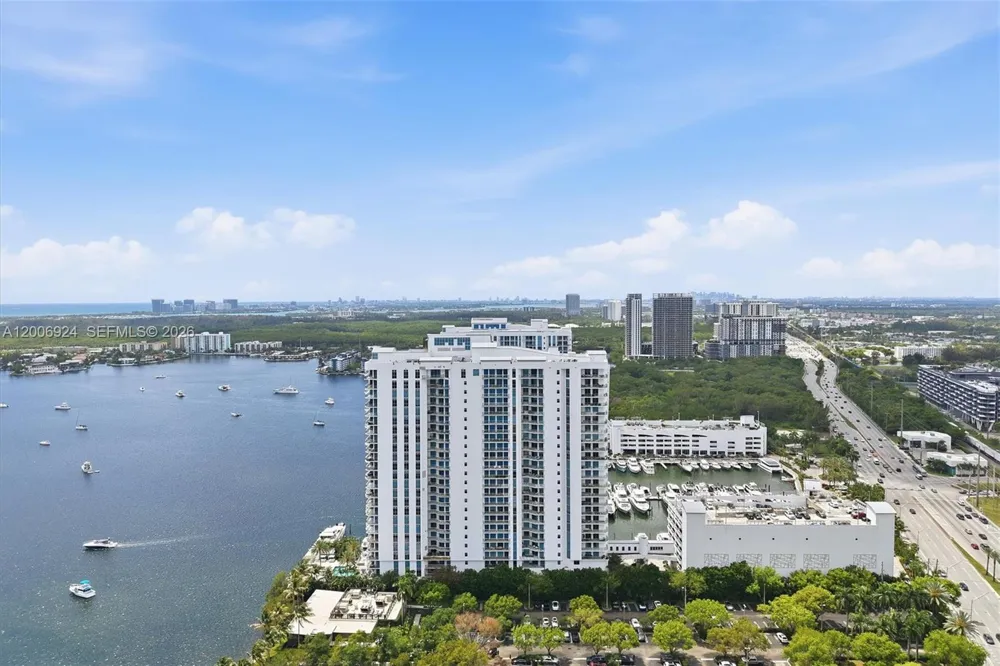 17301 Biscayne Blvd #1905 North Miami Beach, FL 33160