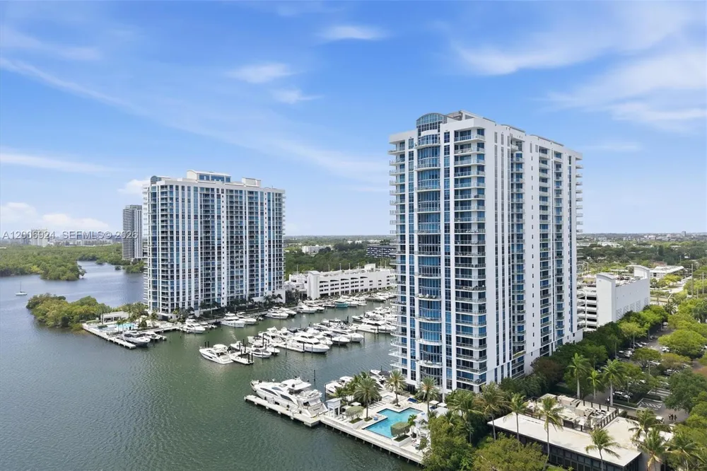 17301 Biscayne Blvd #1905 North Miami Beach, FL 33160