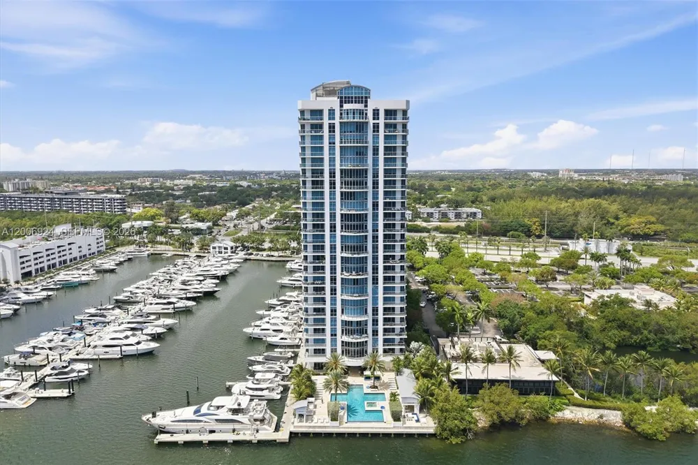 17301 Biscayne Blvd #1905 North Miami Beach, FL 33160