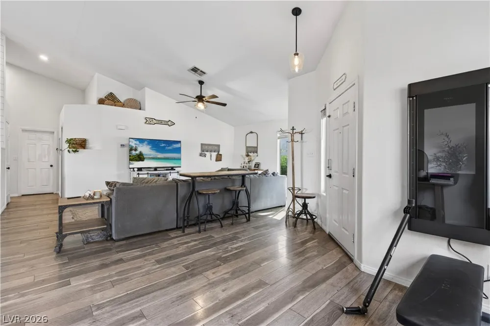 7236 Tealwood Street Las Vegas, NV 89131