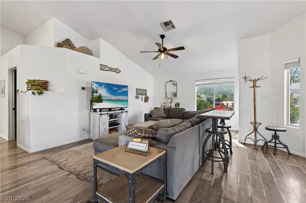 7236 Tealwood Street Las Vegas, NV 89131