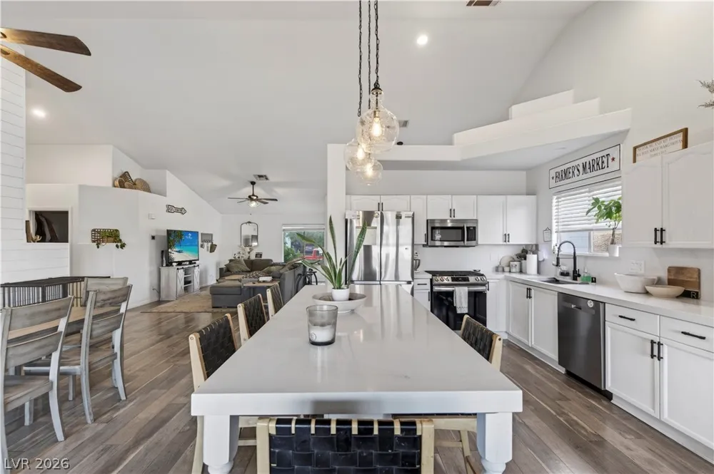 7236 Tealwood Street Las Vegas, NV 89131