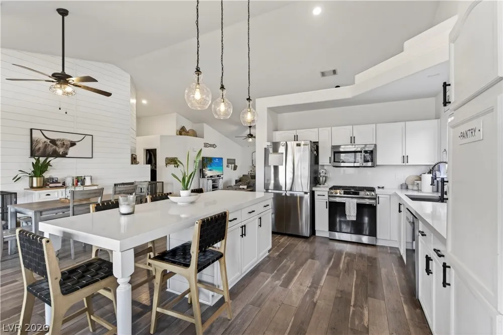 7236 Tealwood Street Las Vegas, NV 89131