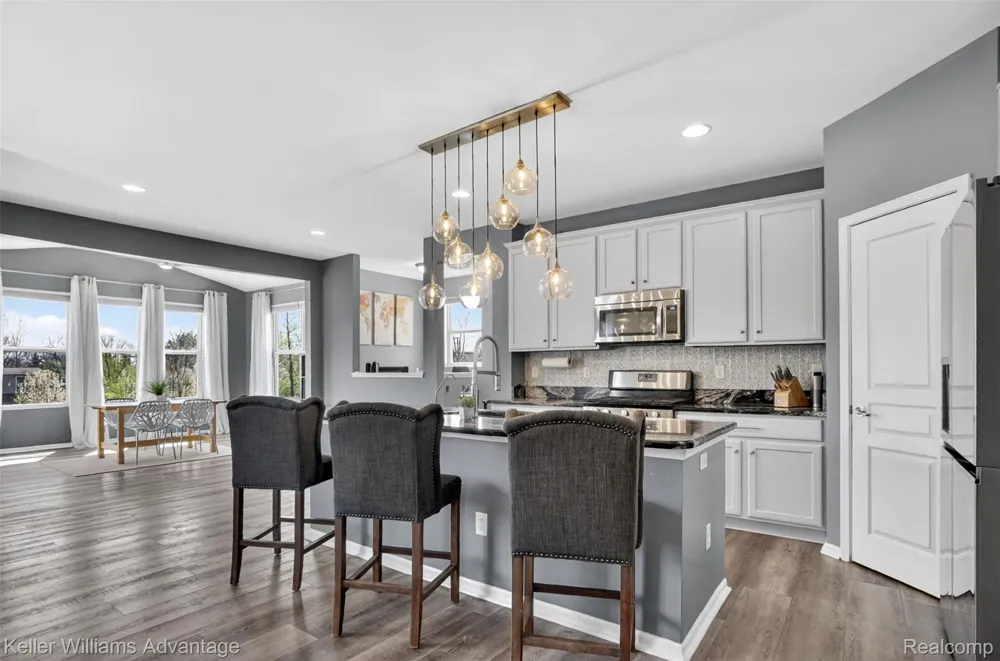 59371 Peters Barn Drive Lyon Charter Township, MI 48178