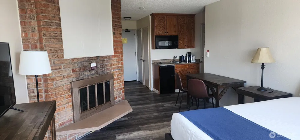 710 S Hancock Avenue #422-23 Westport, WA 98595