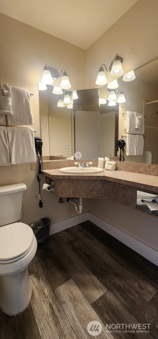 710 S Hancock Avenue #422-23 Westport, WA 98595
