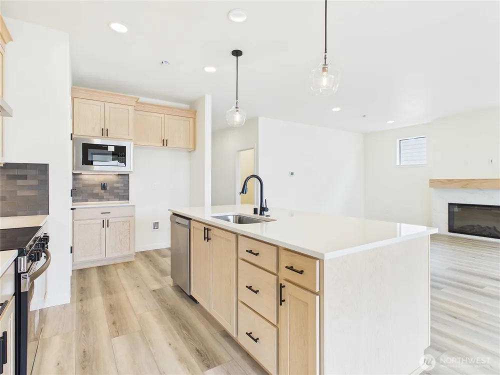701 Powell Avenue Winlock, WA 98596