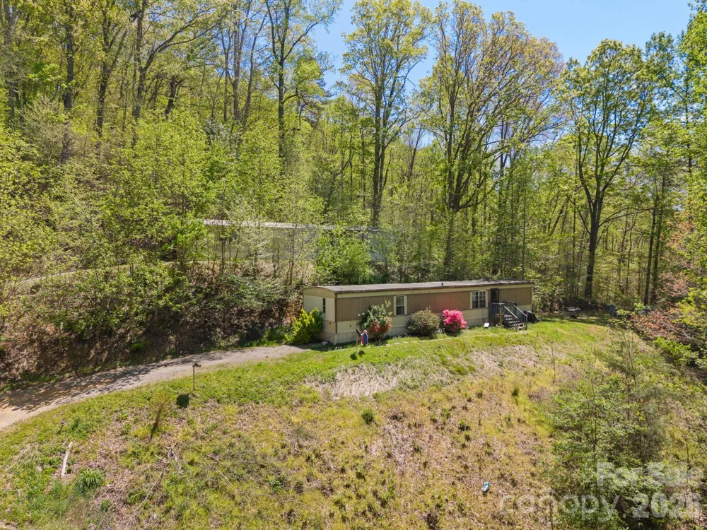 290 Hookers Gap Road Candler, NC 28715