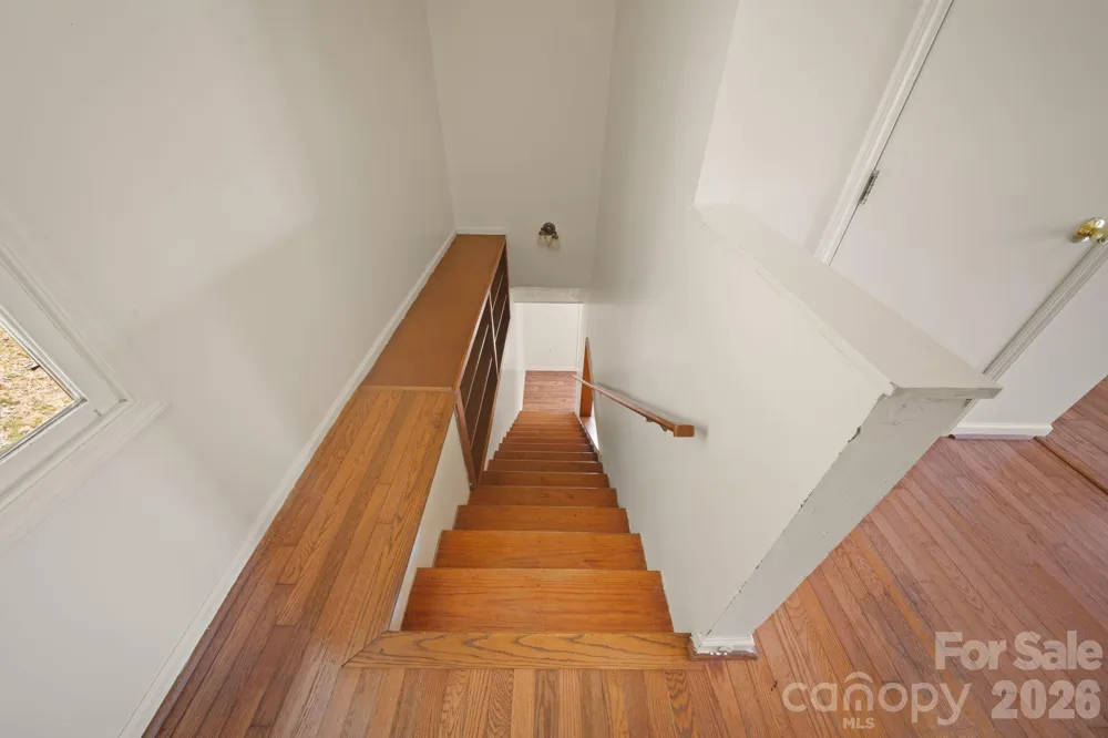 290 Hookers Gap Road Candler, NC 28715
