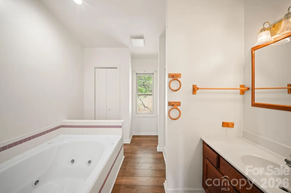 290 Hookers Gap Road Candler, NC 28715