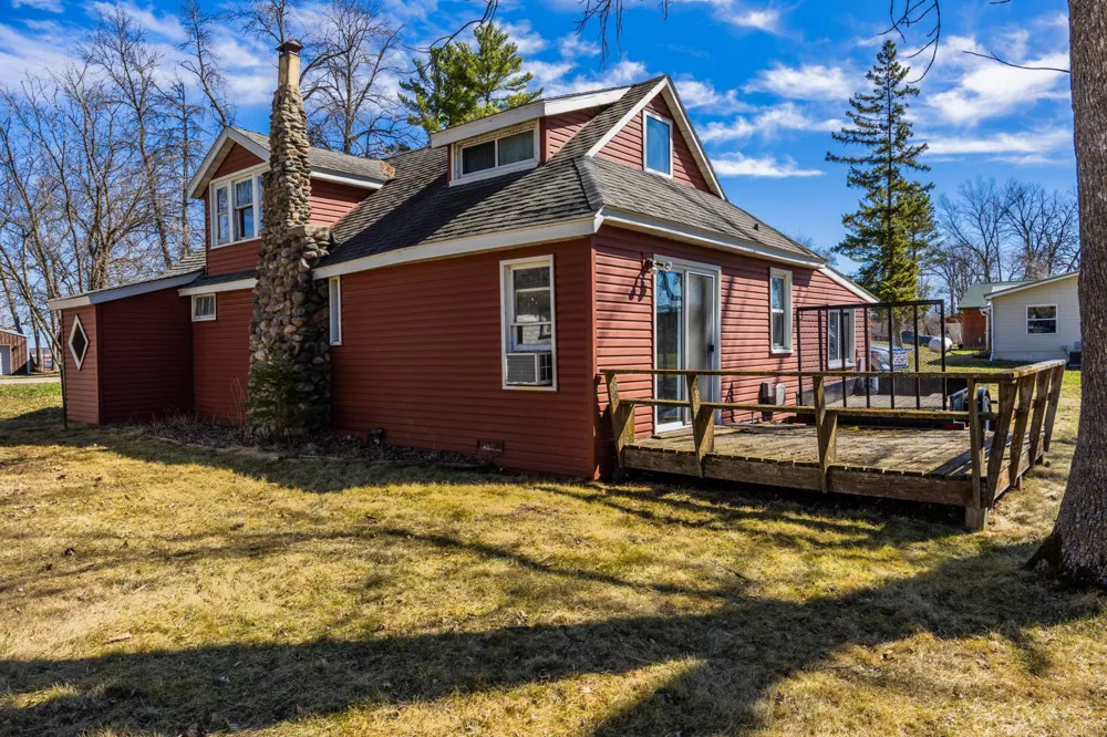 39584 Twin Lakes Road Menahga, MN 56464