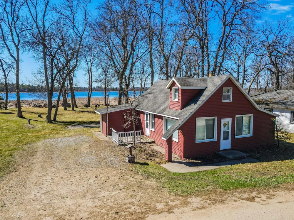39584 Twin Lakes Road Menahga, MN 56464