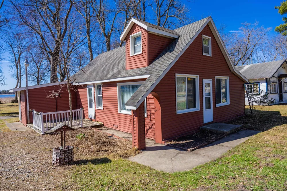 39584 Twin Lakes Road Menahga, MN 56464