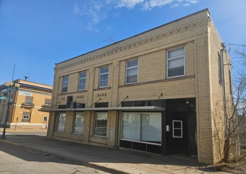8880 Main