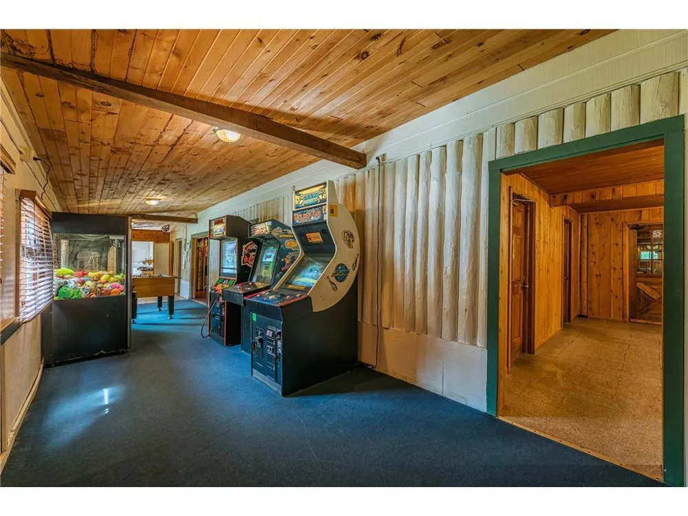 49463 202 nd Place McGregor, MN 55760
