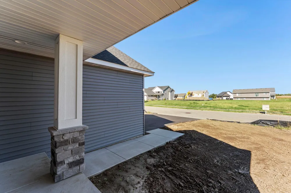 368 Ridge Road Le Sueur, MN 56058
