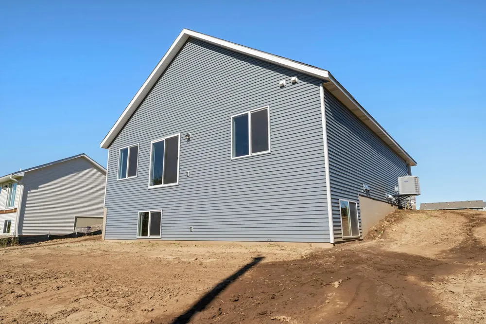 368 Ridge Road Le Sueur, MN 56058