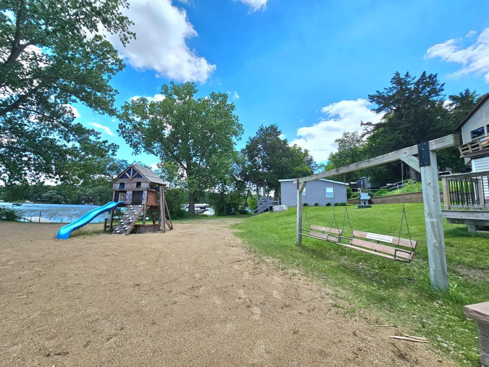4808 132nd Avenue NE #7 Spicer, MN 56288