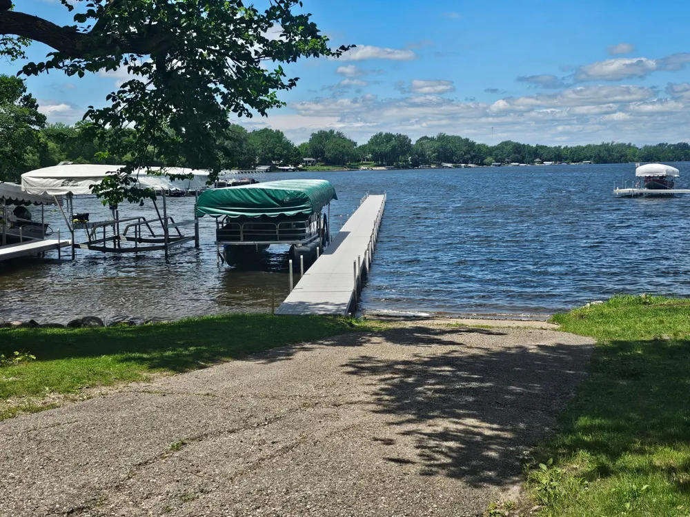 4808 132nd Avenue NE #7 Spicer, MN 56288