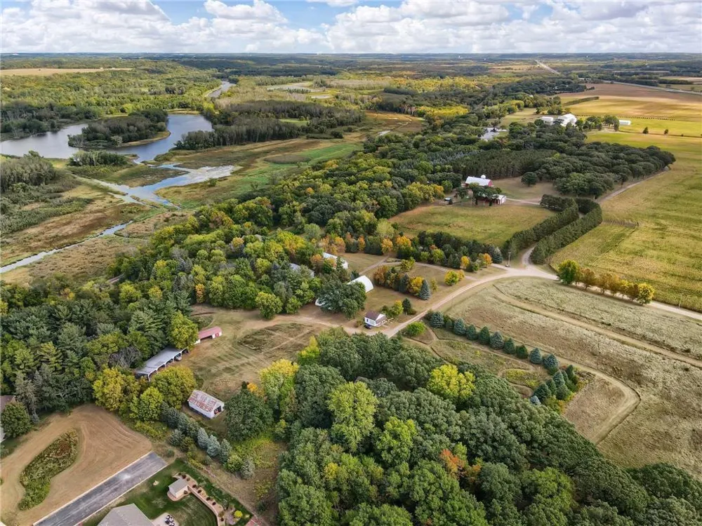 344 NE 1st Street Belle Plaine, MN 56011