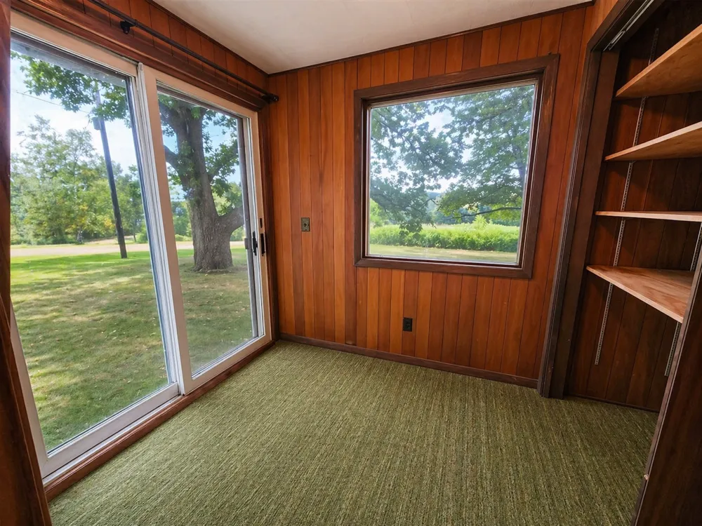 344 NE 1st Street Belle Plaine, MN 56011