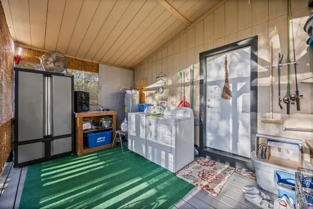 406 S LLano Street Whitney, TX 76692