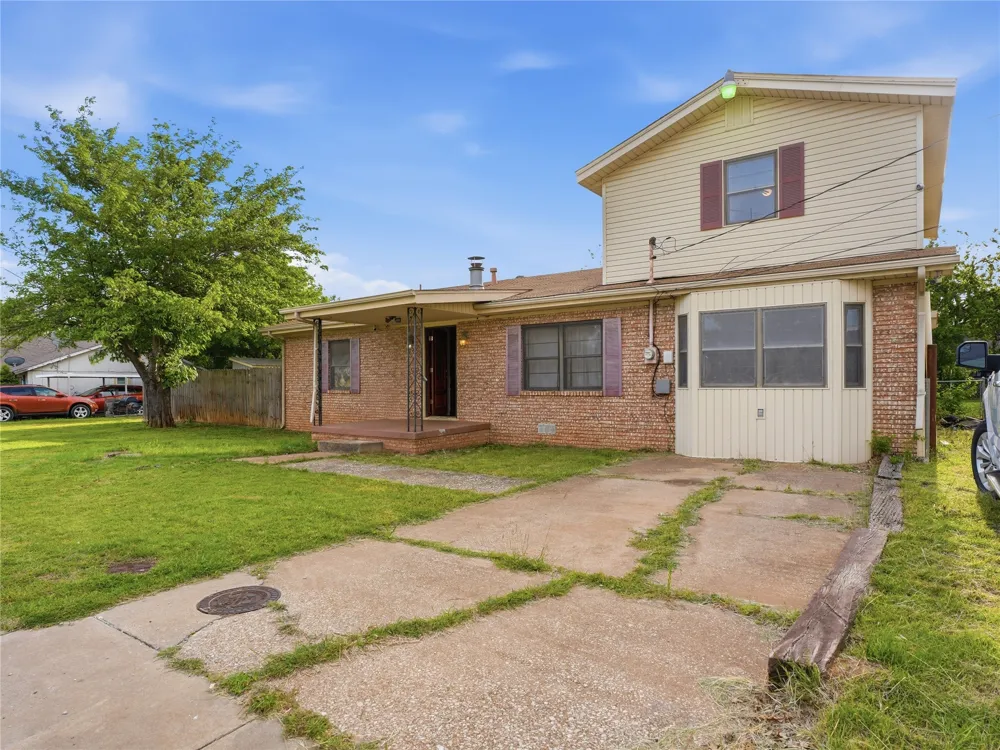 511 Clay Street Henrietta, TX 76365