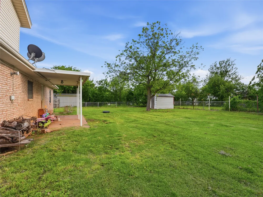 511 Clay Street Henrietta, TX 76365