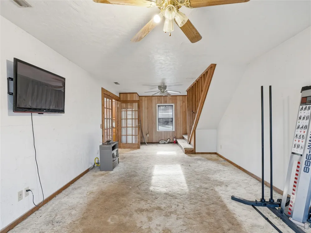 511 Clay Street Henrietta, TX 76365