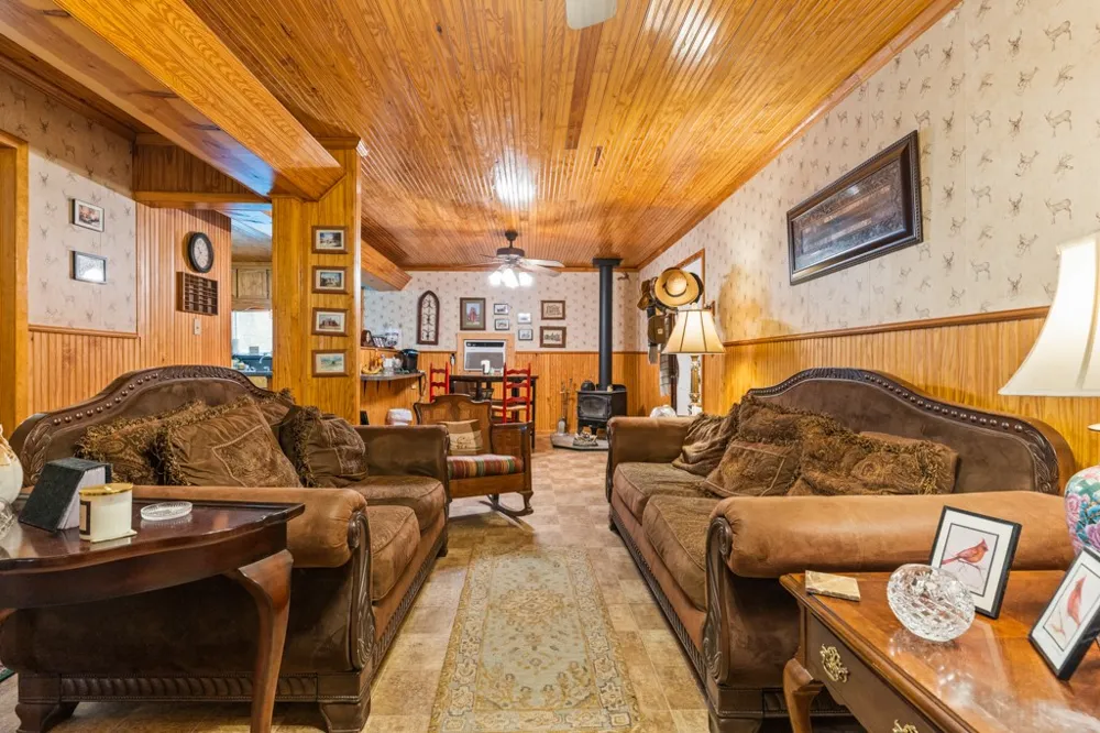130 PR 3331 Big Sandy, TX 75755