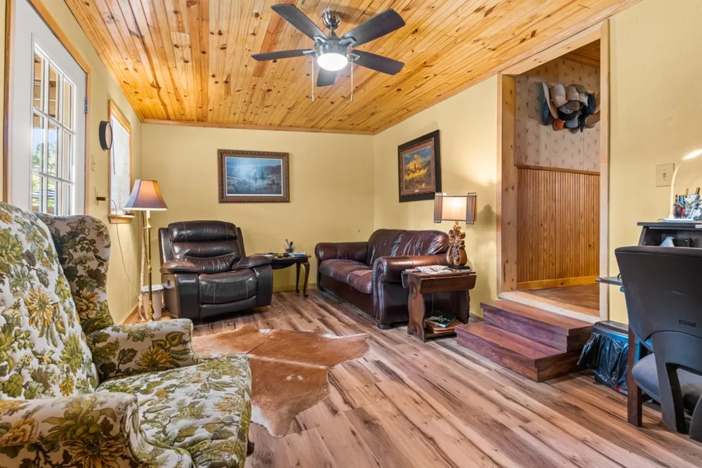 130 PR 3331 Big Sandy, TX 75755