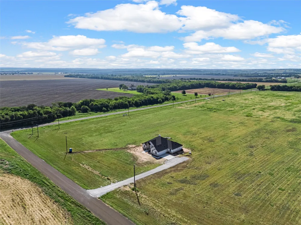 173 Willow Branch Road McGregor, TX 76657
