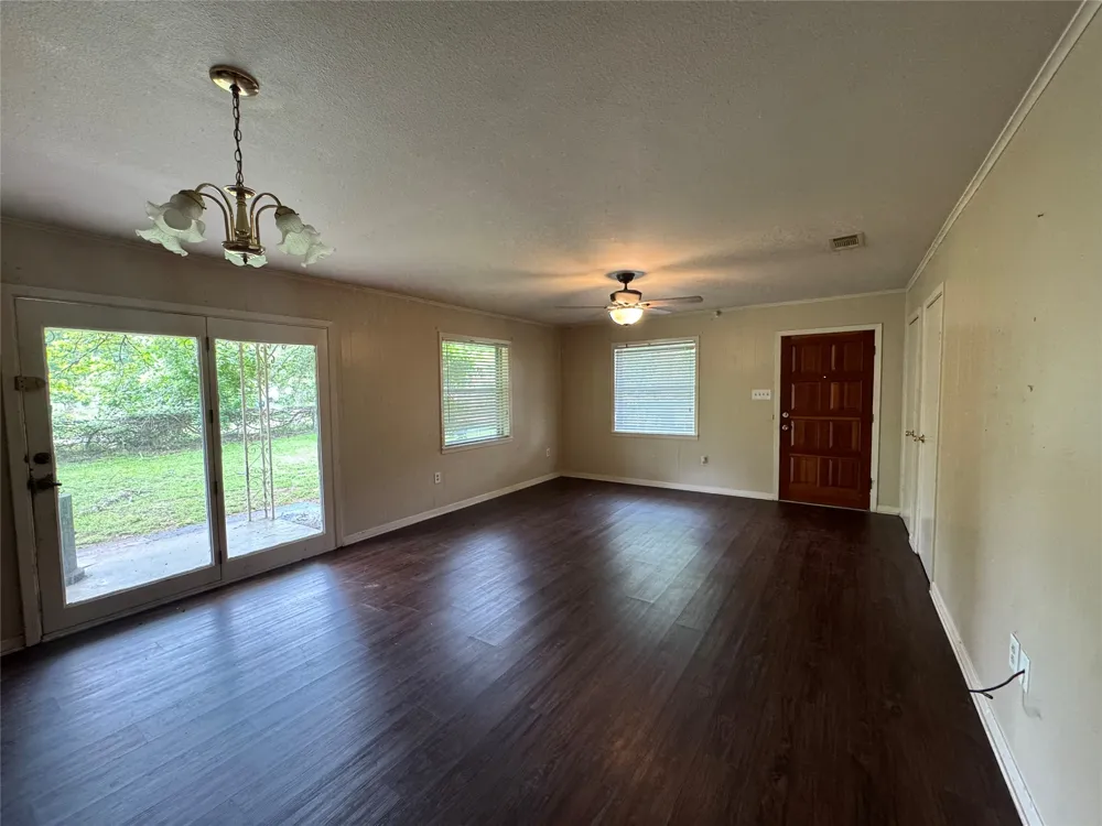 621 French Street Trinidad, TX 75163