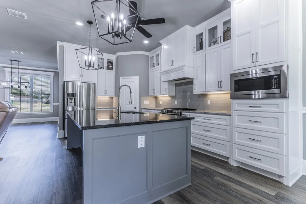 233 Fox Run Lane Robinson, TX 76706