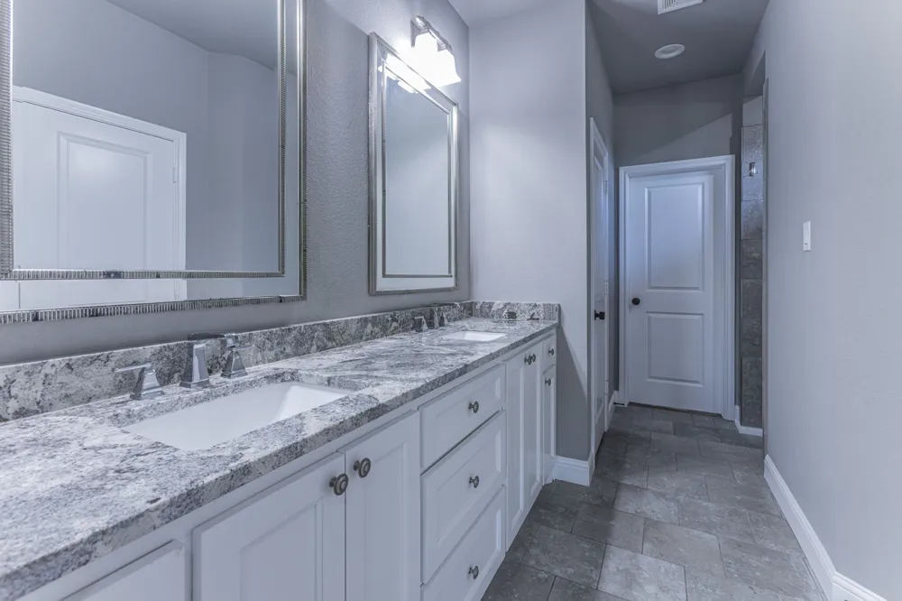 233 Fox Run Lane Robinson, TX 76706