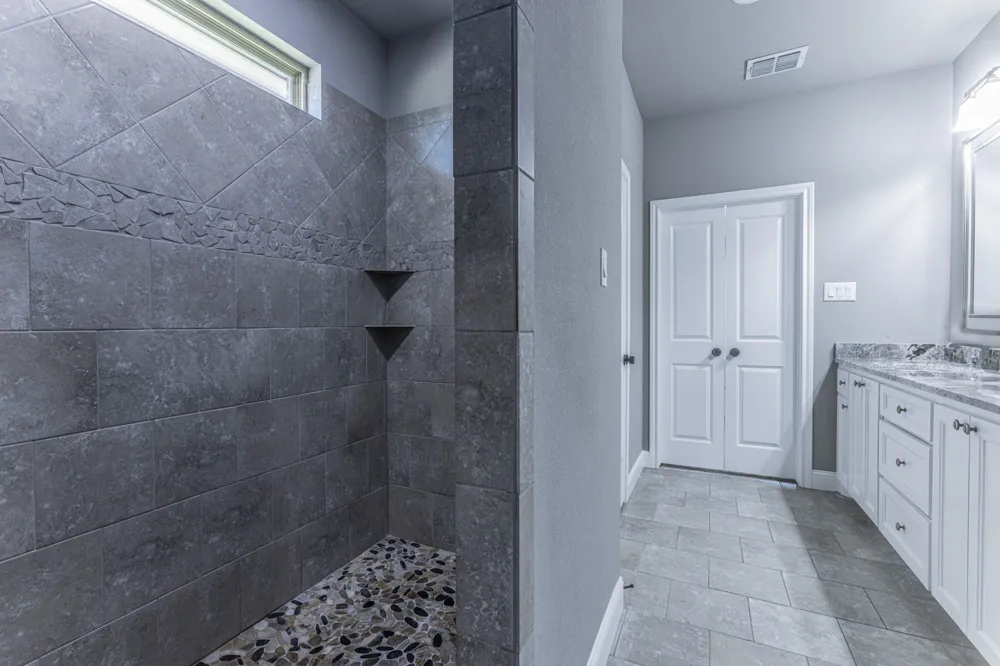 233 Fox Run Lane Robinson, TX 76706