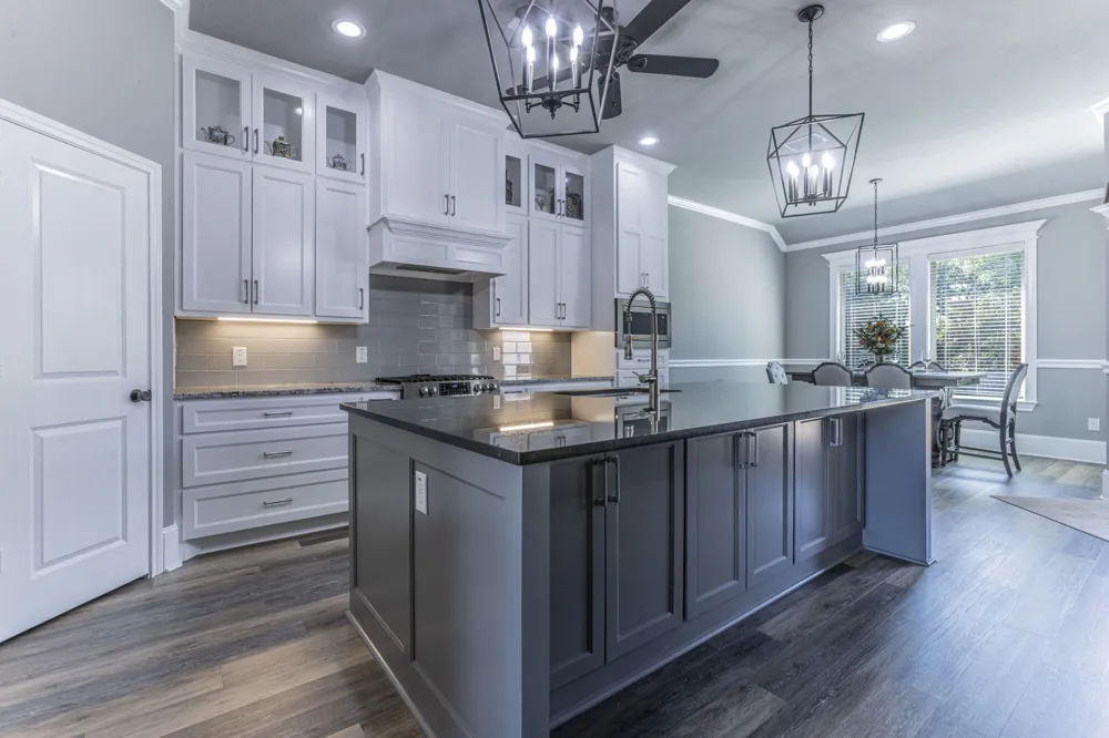233 Fox Run Lane Robinson, TX 76706