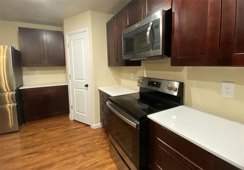 152 County Road 4871 Newark, TX 76071