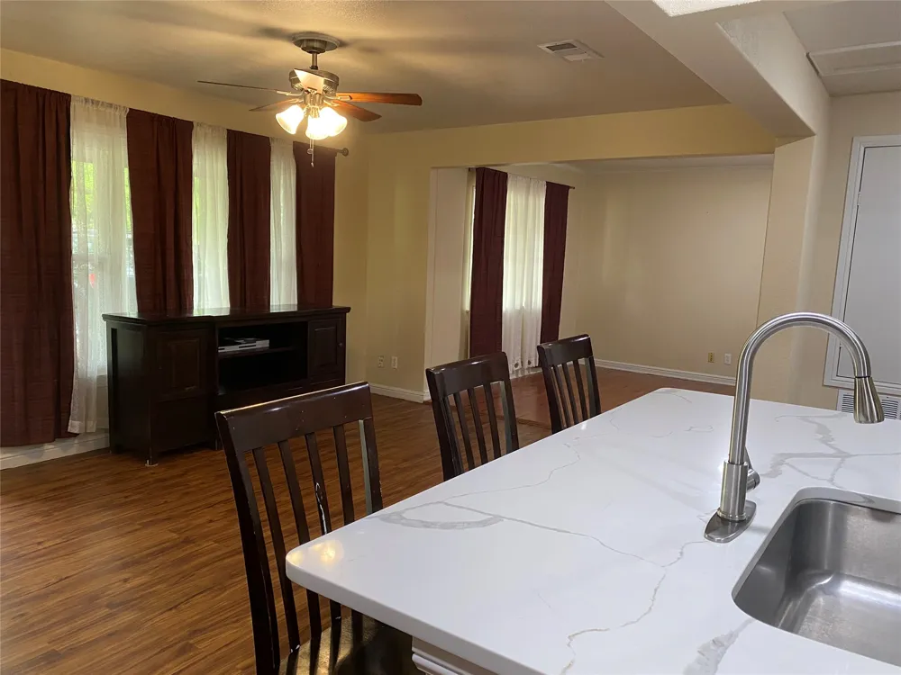 152 County Road 4871 Newark, TX 76071