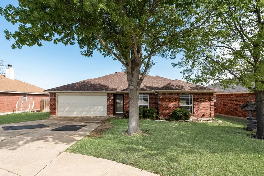 9320 Rhea Court White Settlement, TX 76108
