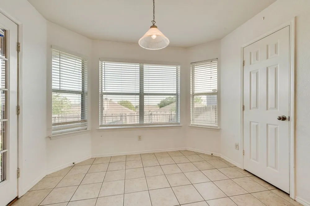 9320 Rhea Court White Settlement, TX 76108