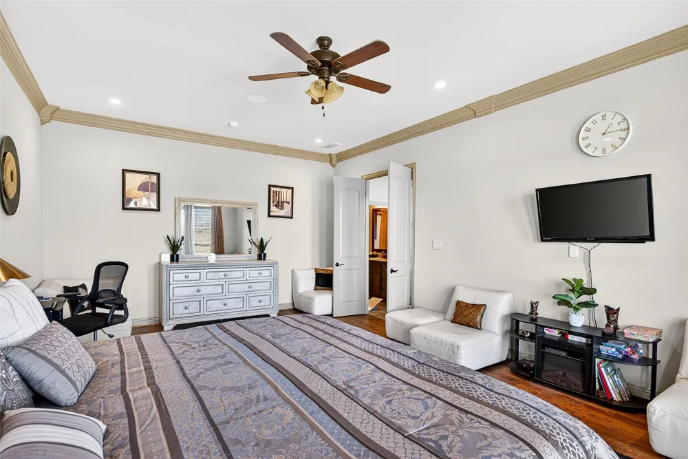 12099 Briargrove Lane Talty, TX 75126