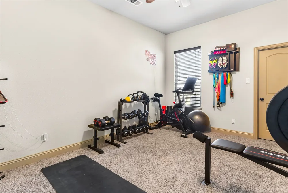 12099 Briargrove Lane Talty, TX 75126