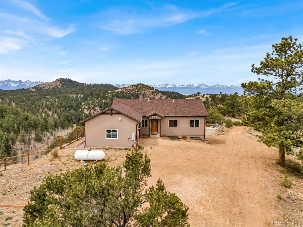 4430 County Road 260 Westcliffe, CO 81252