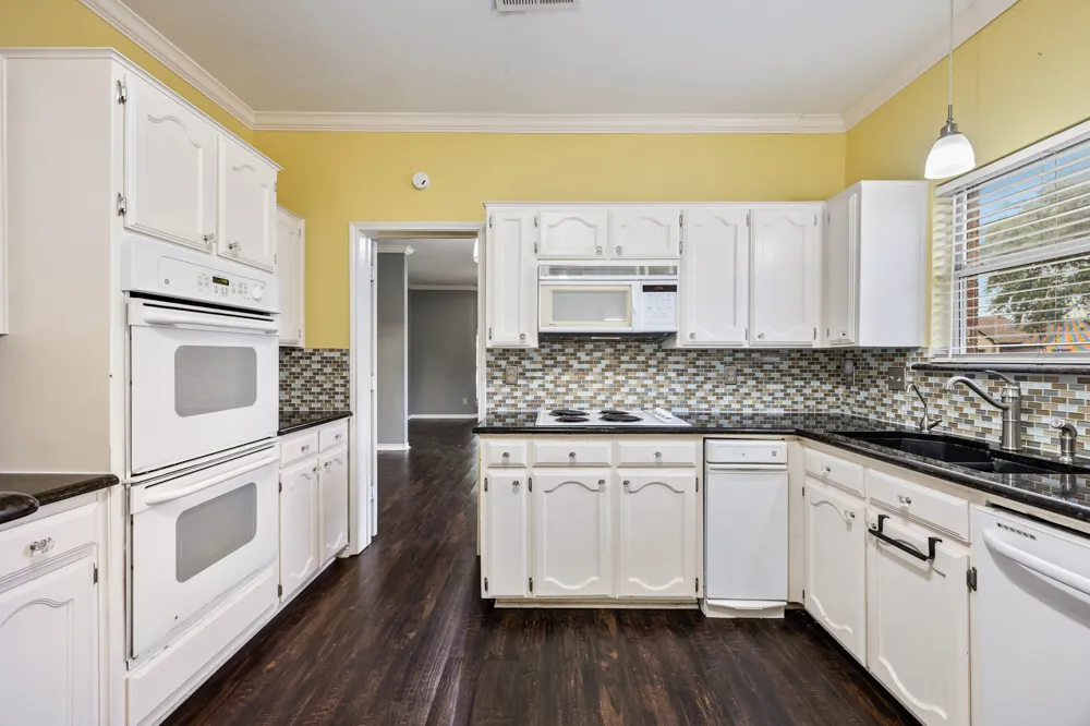 9209 Chimneywood Drive Rowlett, TX 75089