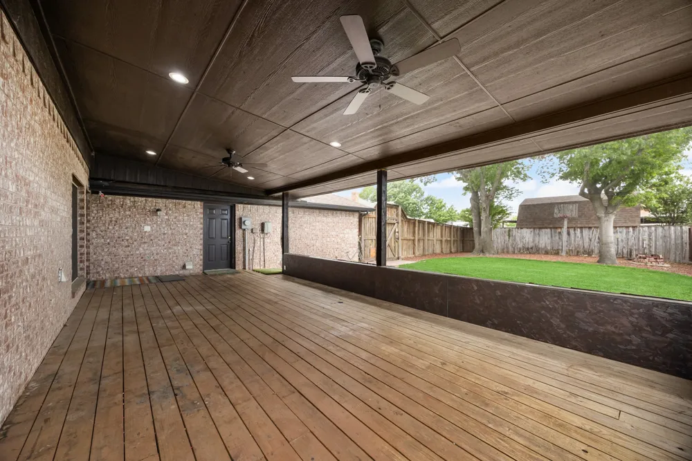 9209 Chimneywood Drive Rowlett, TX 75089